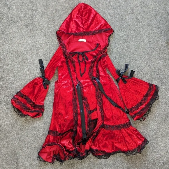 Gothic Red Velvet Red Riding Hood Lolita Costume - Picture 1 of 9